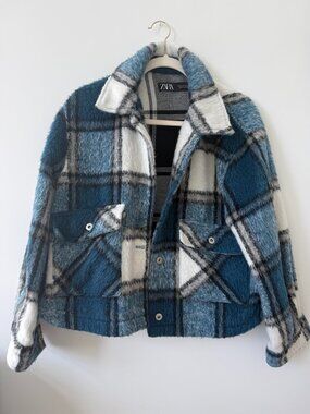 ZARA Blue Plaid Cropped Cozy Jacket [Size M]